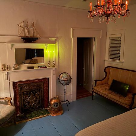 The Gaslamp Bed And Breakfast Προβινστάουν Εξωτερικό φωτογραφία